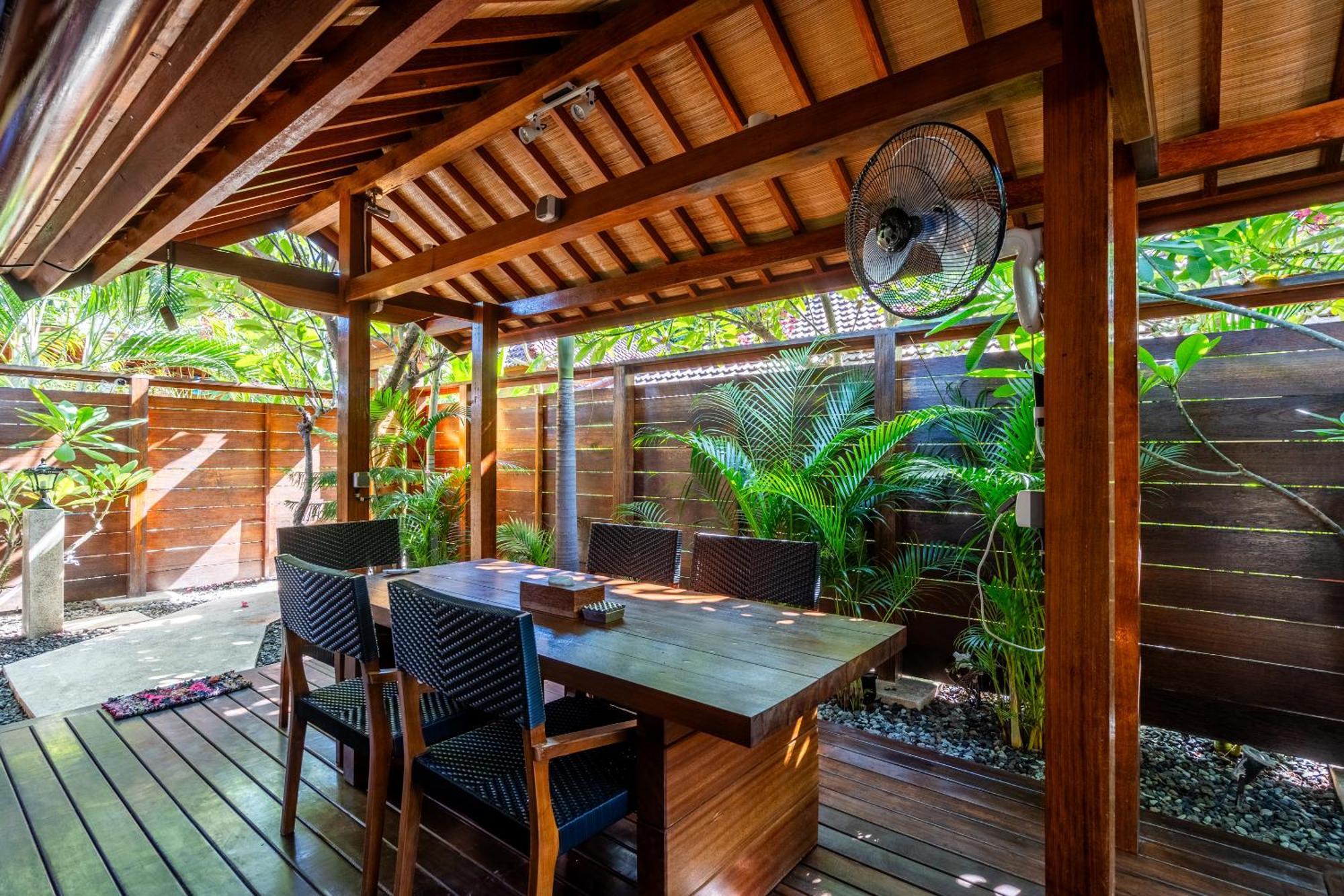 Paradise Villa Gili Islands Exterior photo