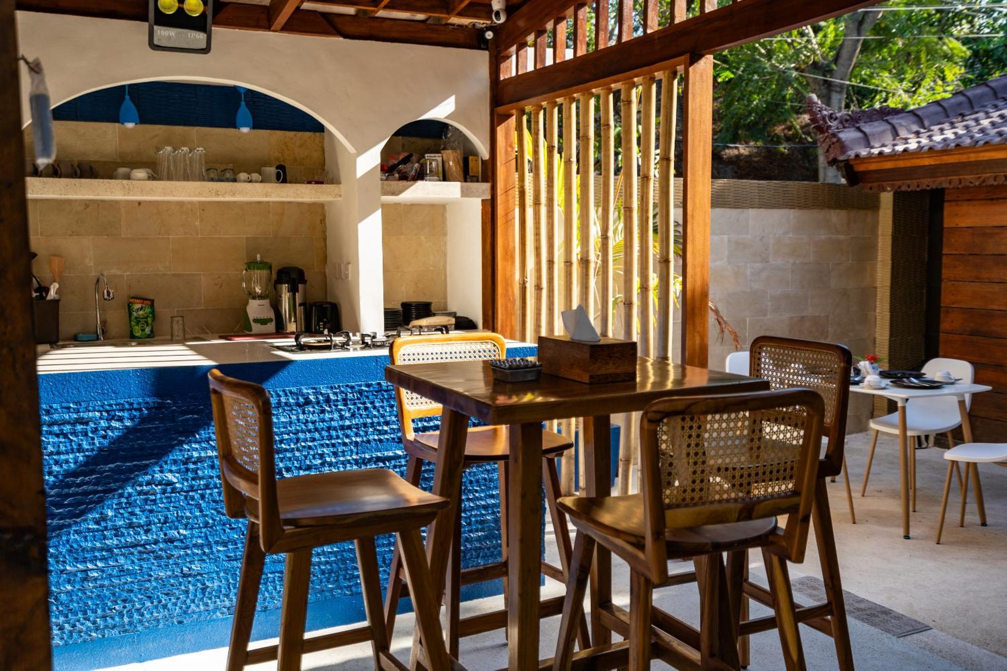 Paradise Villa Gili Islands Exterior photo